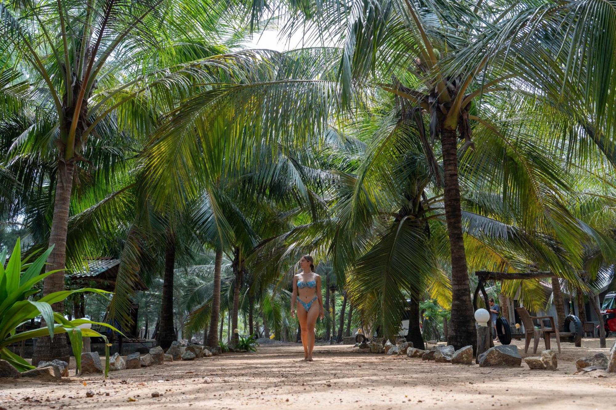 Sand Dune Beach Resort & Surf Camp Arugam Bay Exterior photo